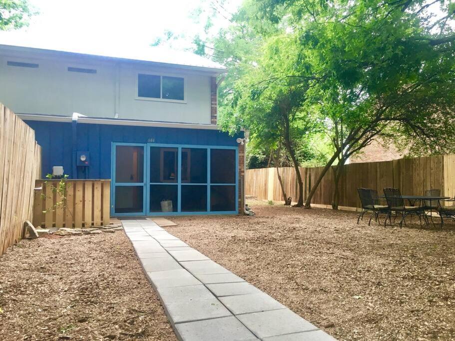 Family Friendly Downtown Home - Private Yard & Grill - Location, Location, Location! Athens Exterior foto